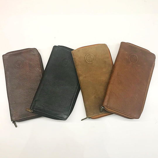 Mens Leather Zipped Travel Wallet